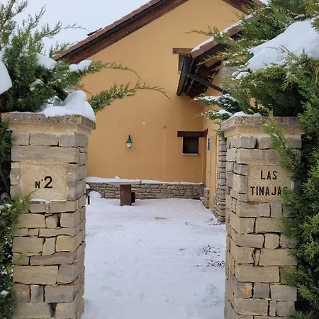 Casa Rural Las Tinajas Semesterbostad